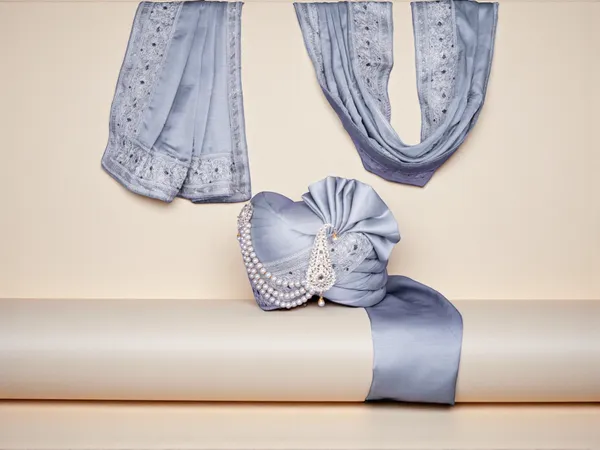 Classic_Aqua_Groom_Pagdi_With_Embroidered_Safa_And_Pearl_Kalgi