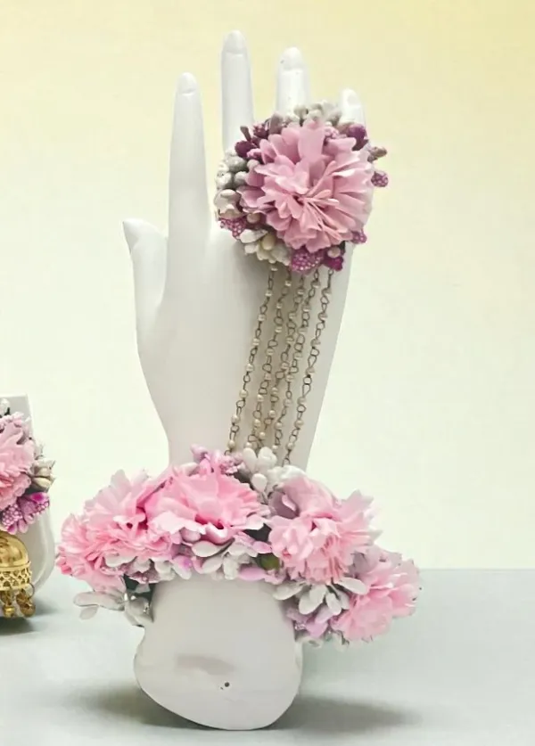Gulaabi_Bridal_Hathphool_Set