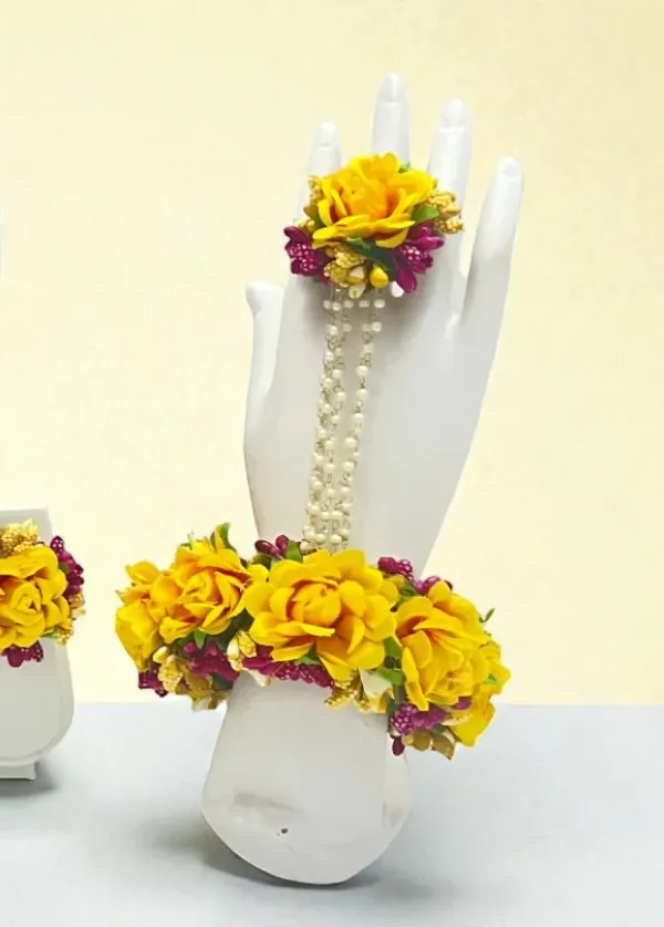 Haldi_Hues_Hathphool_Set
