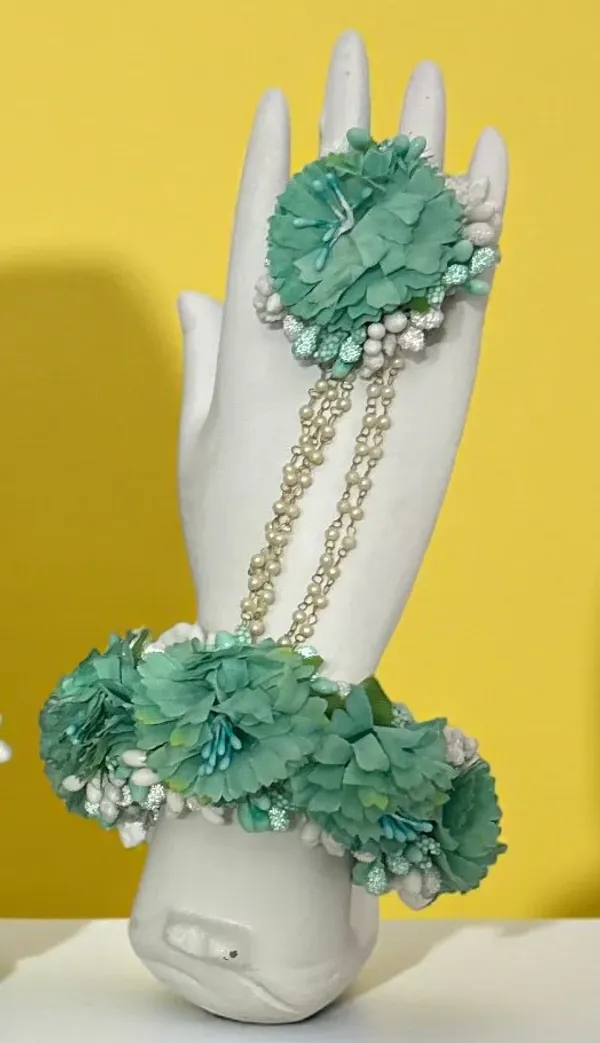 Mint_Elegance_Hathphool_Set