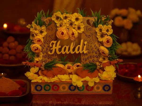 Royal_Peacock_Haldi_Platter
