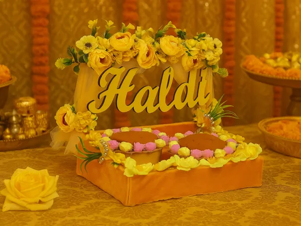 Floral_Glow_Haldi_Platter