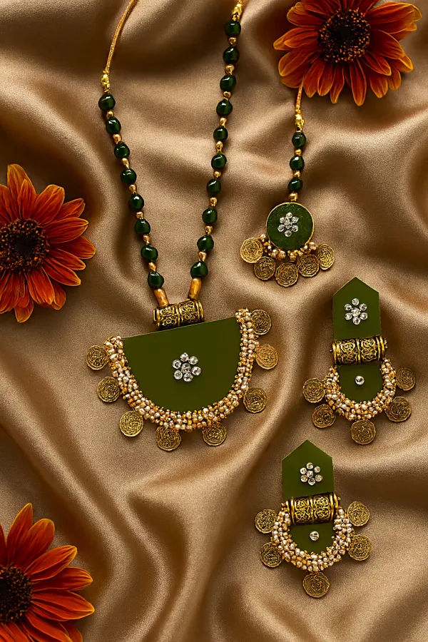 Handcrafted_Mehendi_boho_bliss