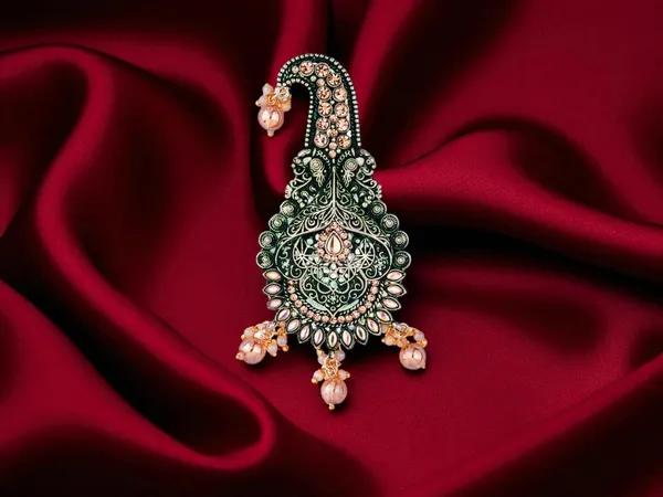 Classic_Groom_Kalgi_With_Stone_Detailing