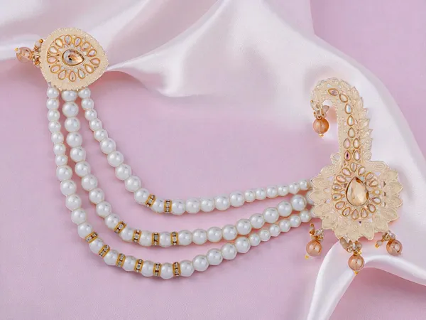 Royal_Groom_Kalgi_With_Pearls_&_Kundan_Work