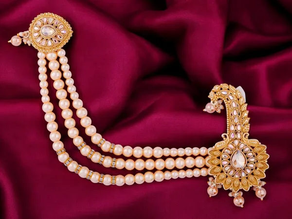 Royal_Groom_Kalgi_With_Pearls_&_Kundan_Work