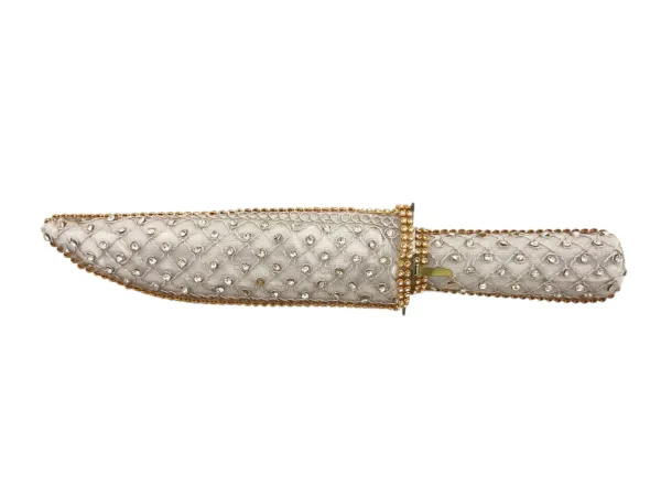 Elegant_Ivory_Embroidered_Kataar