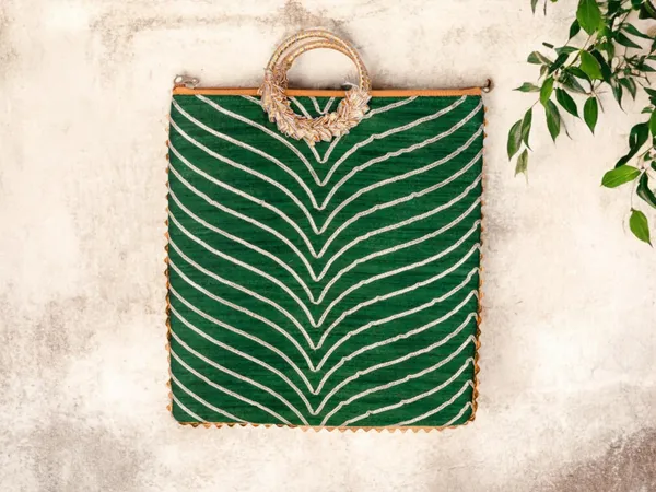 Chevron_Bag_With_Ring_Handle_-_Green