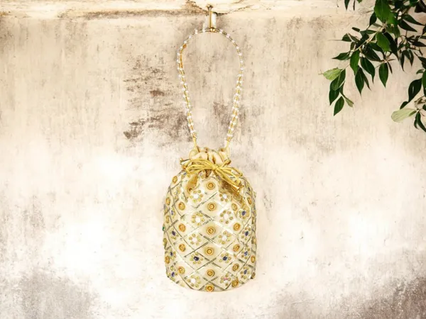 Embellished_Silk_Potli_Bag_With_Beaded_Handle