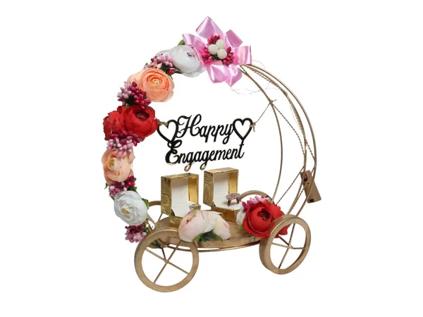 Scarlet_Romance_Engagement_Ring_Platter