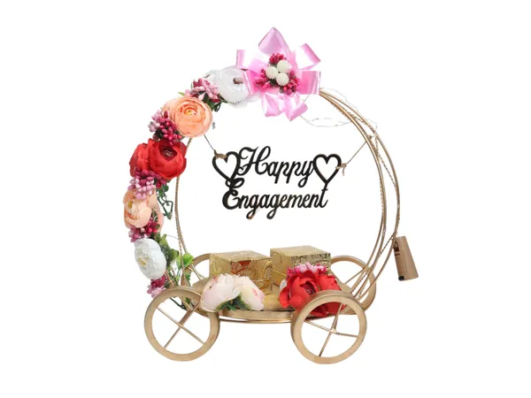 Scarlet_Romance_Engagement_Ring_Platter