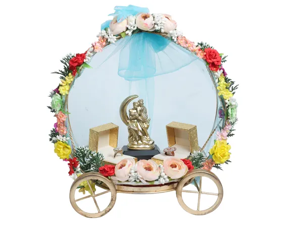Carriage_Of_Love_Engagement_Ring_Platter