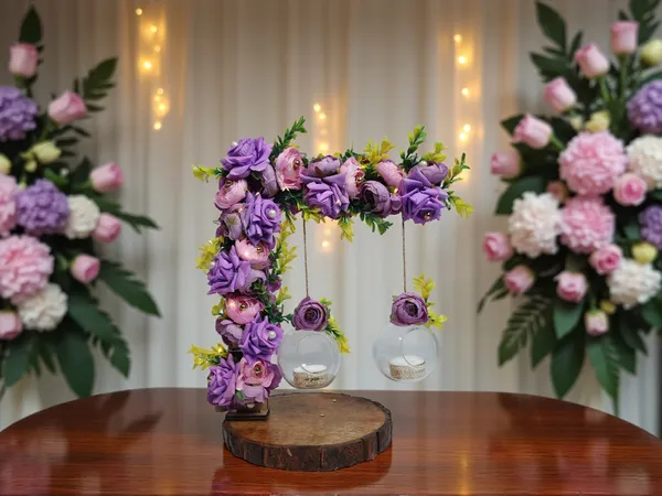 Hanging_Bloom_Ring_Platter_-_Lavender
