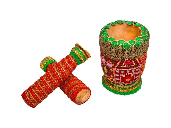 Phulkari_Handcrafted_Okhal_Musal_-_Maroon