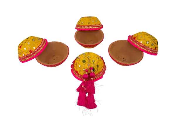 Zardozi_Handcrafted_Manda_-_Yellow
