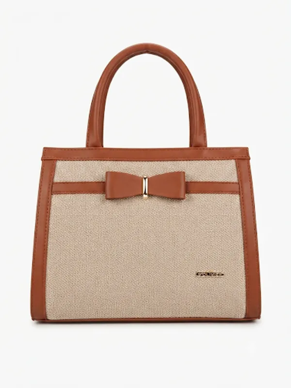 Classic_Beige_tote_handbag_for_women