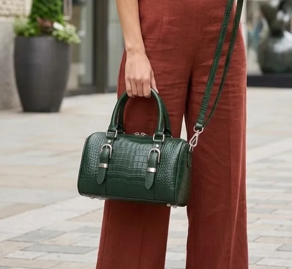 Prevera_Green_Duffle_Bag_for_women