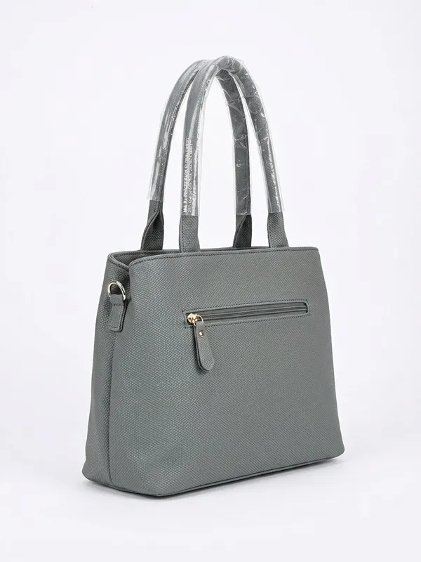 Prevera_Grey_textured_handbag