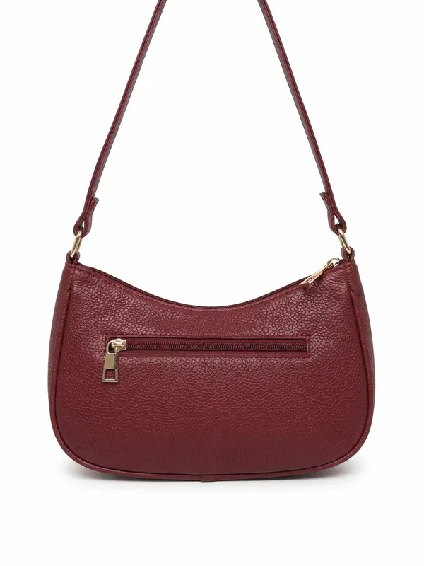 Prevera_Maroon_Charm_Shoulder_Bag