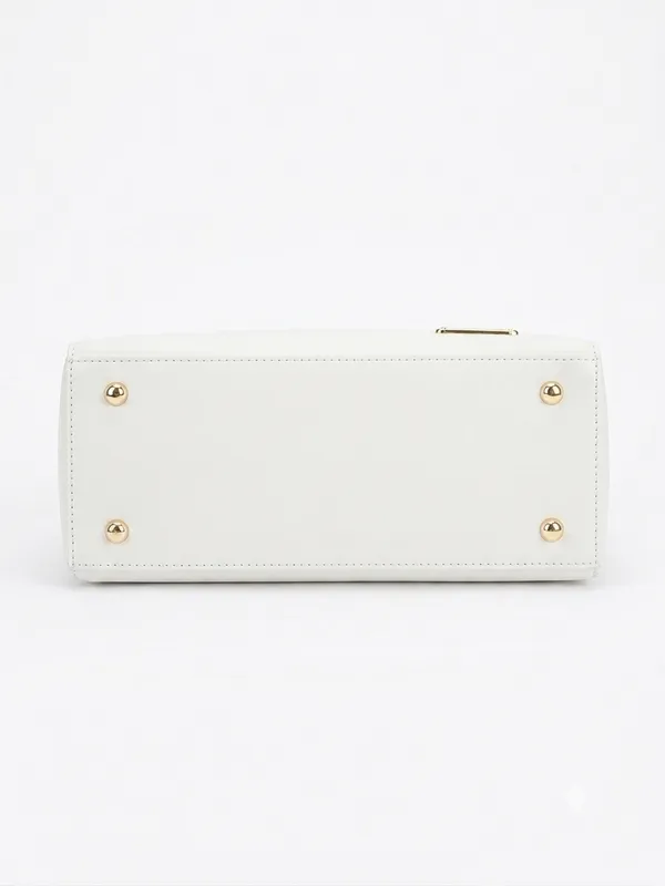 Prevera_White_Sleek_Bag