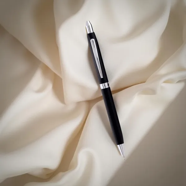 Black_And_Silver_Metal_Ball_Pen_For_Unisex