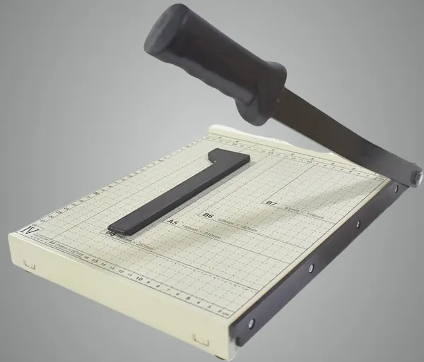 White_Rubber_Grip_Guillotine_Paper_Cutter_For_Home_And_Office