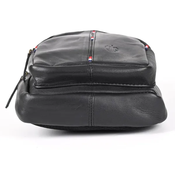 Black_Adjustable_Chest_Bag_For_Men