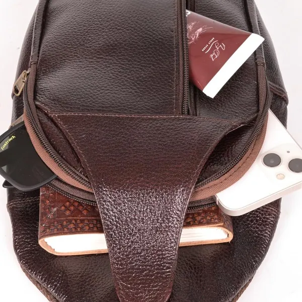 Leather_Chest_Bag_with_Adjustable_Strap,_Compact_Crossbody_Backpack_for_Daily_Use