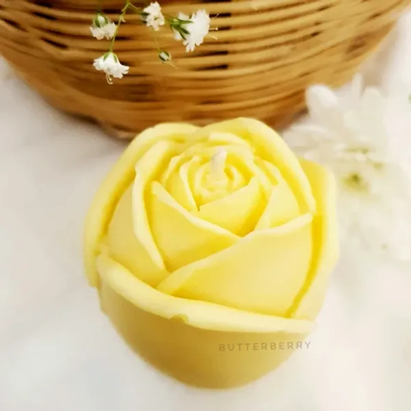 Multicolor_Soy_Wax_Floral_Rose_Candle_(Set_Of_4)