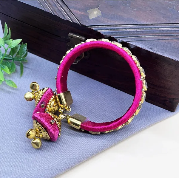 Pack_Of_5_Multicolour_Silk_Thread_Premium_&_Elegant_Bangles