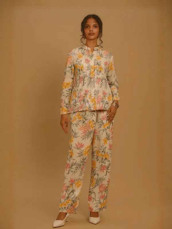 Petal_Pleated_Co-Ord_Set_For_Women_Cream_Organic_Cotton