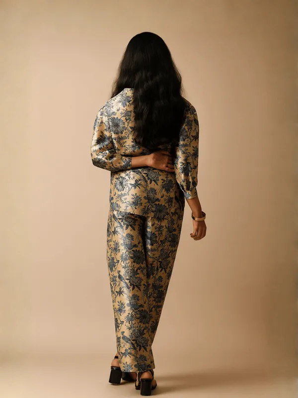 Camellia_Co-Ord_Set_For_Women_Cream_Mango_Silk