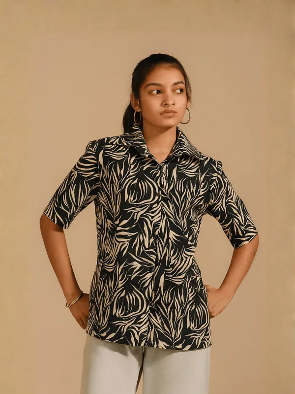 Raaya_Top_For_Women_Black_Cotton