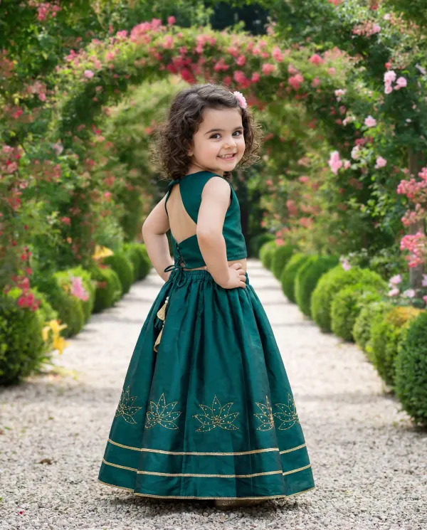 Emerald_Green_Premium_Premium_Silk_&_Cotton_Lining_Girls_Lehenga_Set_For_Girls
