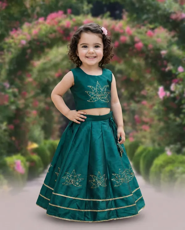 Emerald_Green_Premium_Premium_Silk_&_Cotton_Lining_Girls_Lehenga_Set_For_Girls
