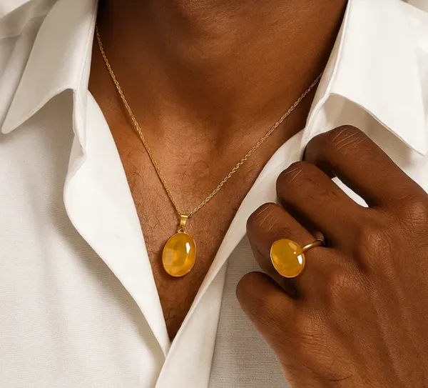 Natural_Yellow_Sapphire_Gemstone_for_Unisex