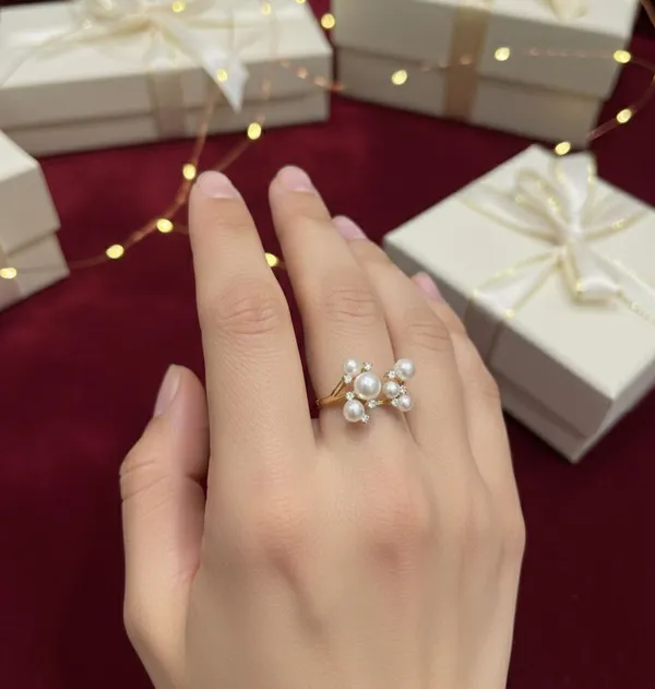 18K_PEARLY_RING