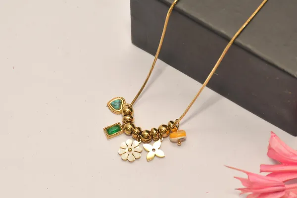 CHARM_NECKLACE