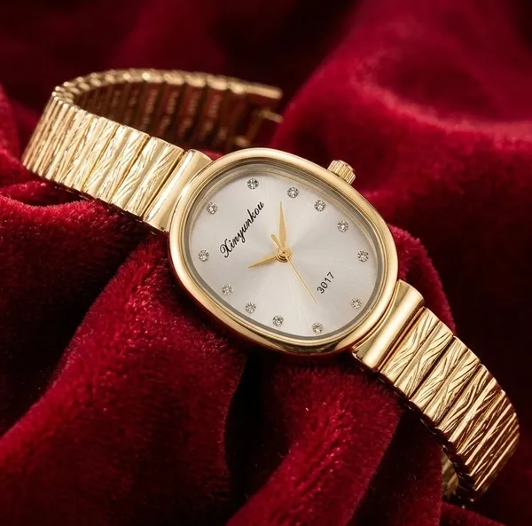 CLASSIC_VINTAGE_WATCH