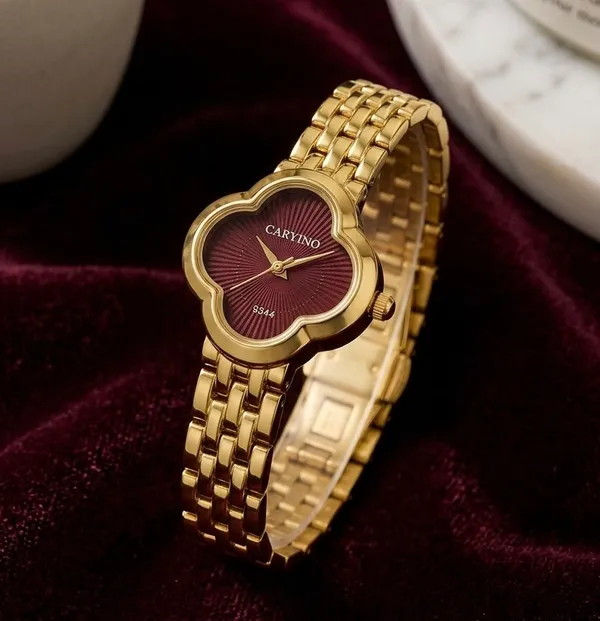 CLOVER_VINTAGE_WATCH