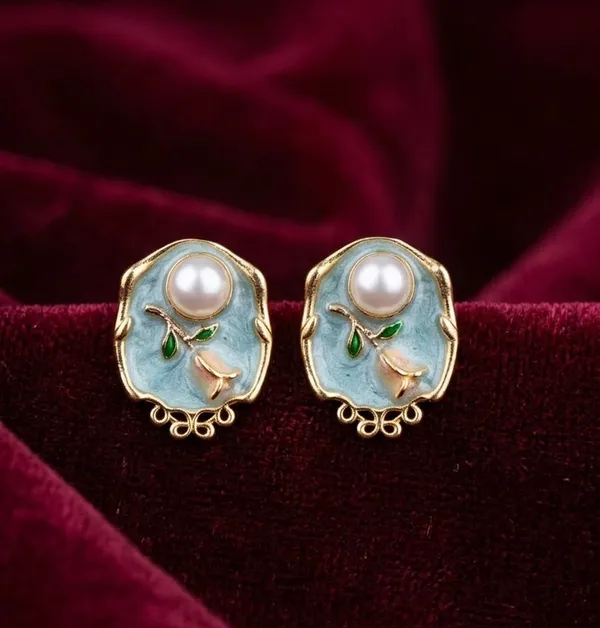 EVERYDAY_2_PAIRS_OF_EARRINGS