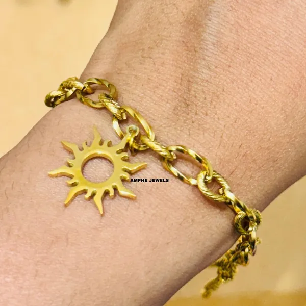 Gold_Plated_Brass_Eternal_Sun_Shape_Bracelet_For_Women_(Skin_Safe)
