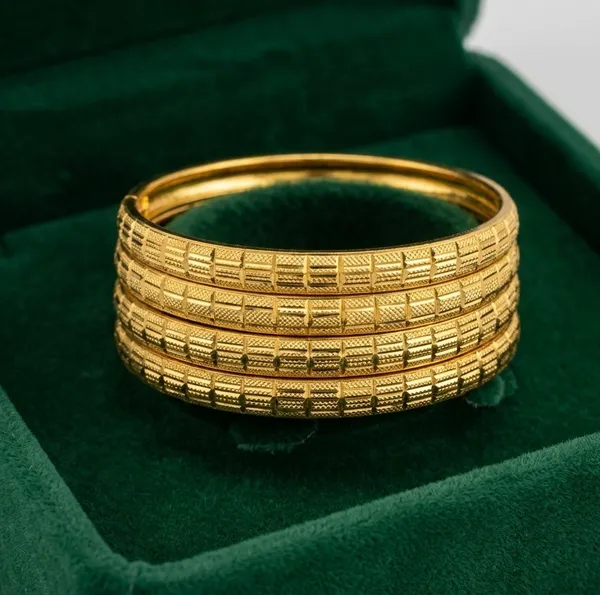 GOLD_PLATED_MAAHI_Bangles