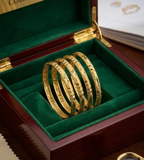GOLD_PLAYED_GAURI_BANGLES