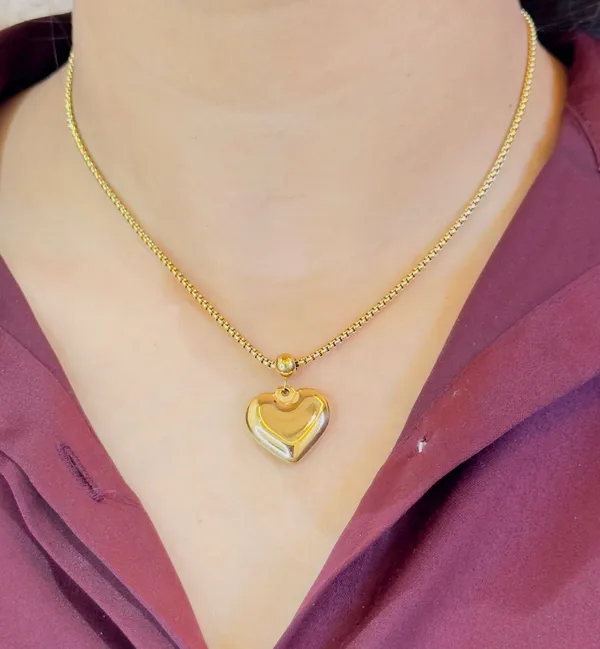 Golden_Premium_Qualtity_Brass_Heart_Pendant