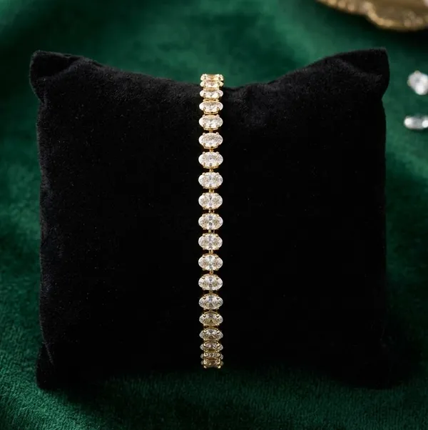 ICONIC_BRACELET_STACK