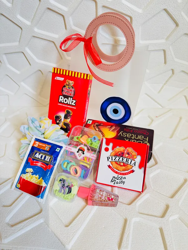 Multicolour_Biscuit,_Choco_&_Stationary_Kids_Gift_Hamper