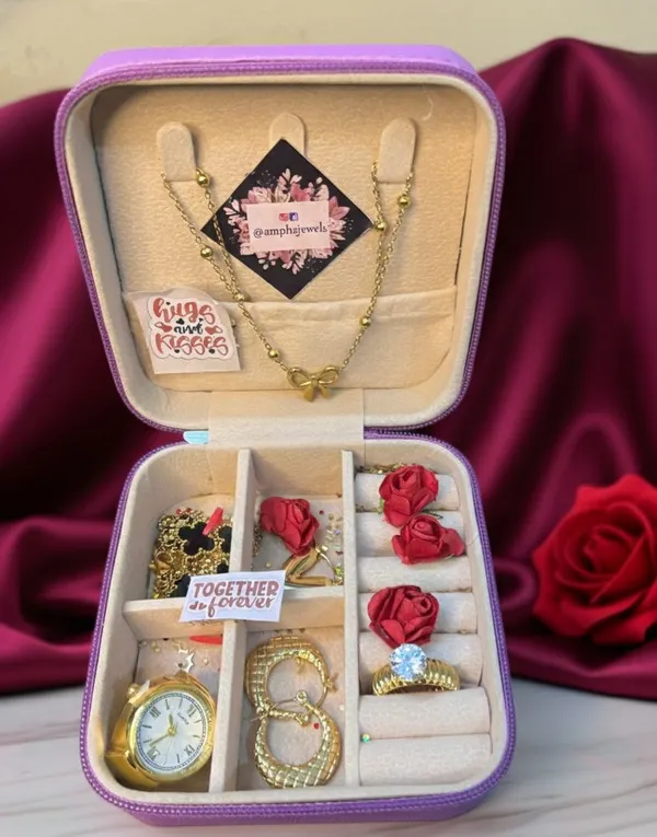 HAMPER_FOR_HER