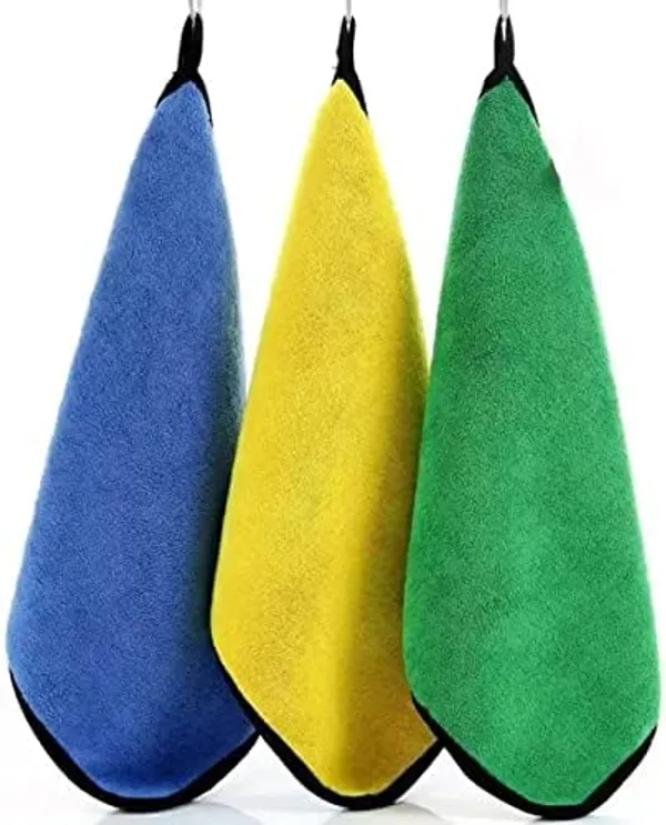 RiderRange_800_GSM_Microfiber_Towel_for_Car_&_Bike_Cleaning_–_Lint-Free,_Double-Sided,_Super_Soft,_Scratch-Free_Cleaning_Cloth_with_Sueded_Edges_(40cm_x_40cm,_Multicolor,_Pack_of_1)
