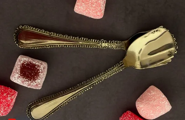 Golden_Brass_Versatile_Ice_Cream,_Dessert_Spoon_(Set_Of_6)